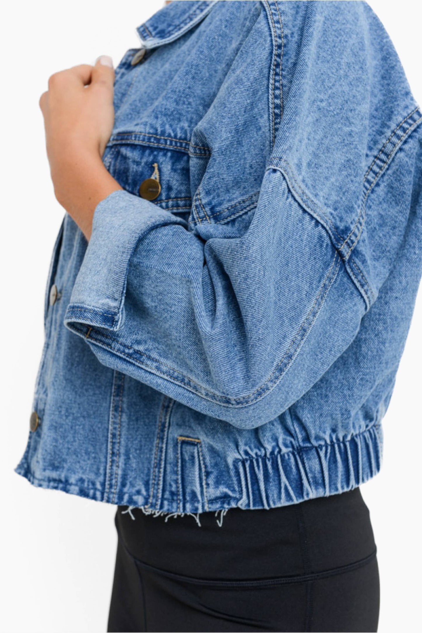 Raw & Ribbed Crop Denim Jacket: MEDIUM WASH